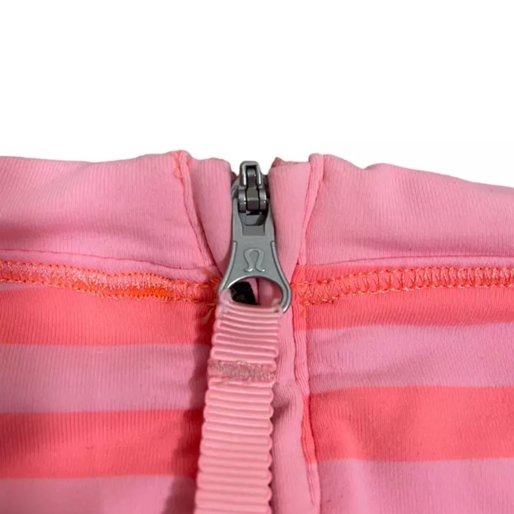 Lululemon Pullover Long Sleeve Top Sz 6 running 🏃🏻♀️ outdoor breathable - Picture 6 of 8